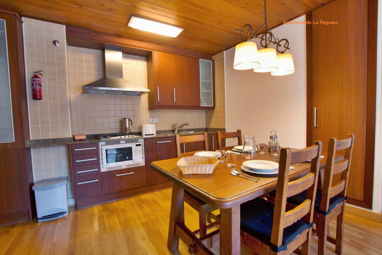 Apartaments La Peguera II Barruera Bagian luar foto